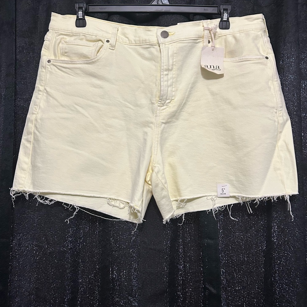 a.n.a Cream Jean Shorts Distressed Raw Hem
